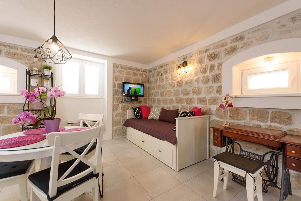 Studio Tironi 2 -Sonja Apartment Trogir Exterior foto